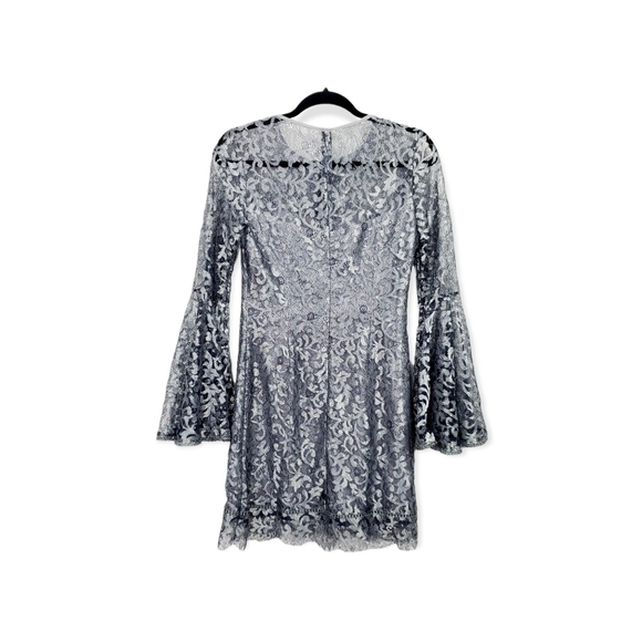 White House Black Market Metallic Lace Bell-Sleeve Shift Dress size 2 - Picture 5 of 12